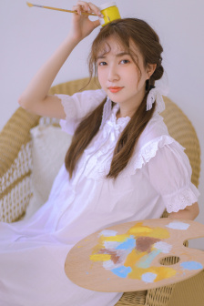 漂亮女邻居