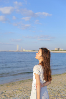 祼女直播APP
